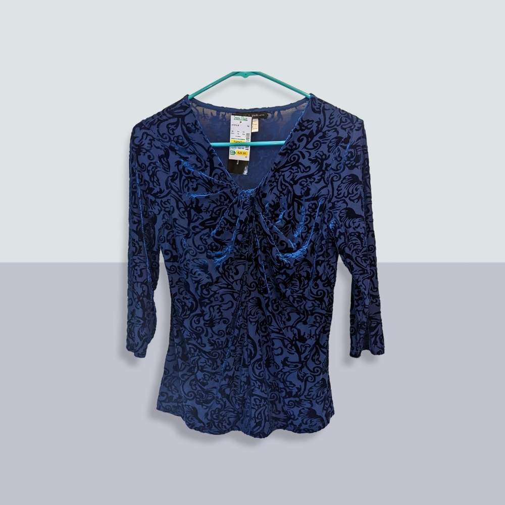 NWT Super Soft Blue Evening Top Size Petite Medium
